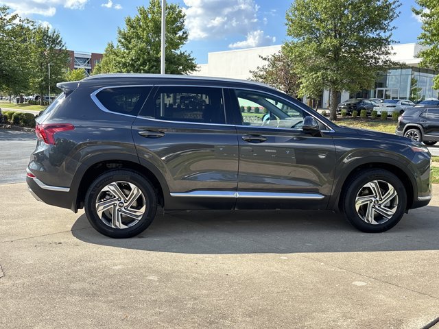 Used 2022 Hyundai Santa Fe SEL FWD image 2