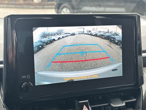 Used 2025 Toyota Corolla LE w/ Convenience Package image 21