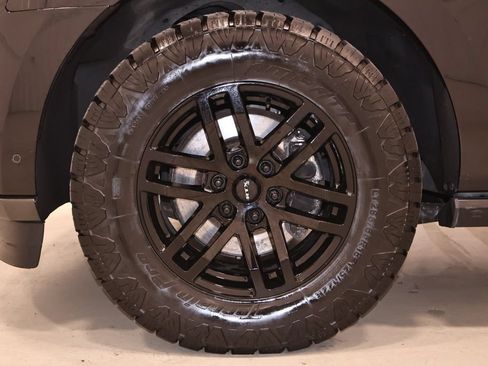 Certified 2020 Ford Expedition Limited w/ Equipment Group 303A AWD/4WD image 51
