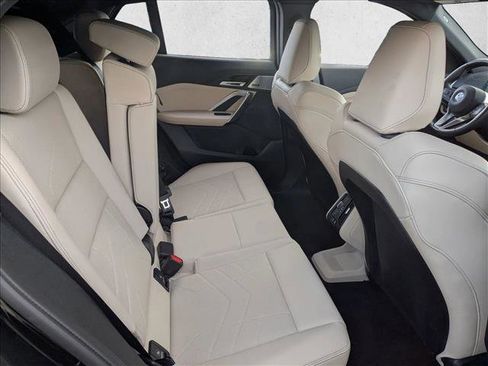 Certified 2025 BMW X2 xDrive28i w/ Premium Package image 21