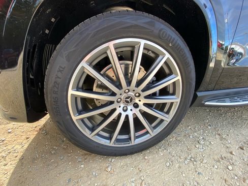 New 2026 Mercedes-Benz GLS 580 4MATIC image 27