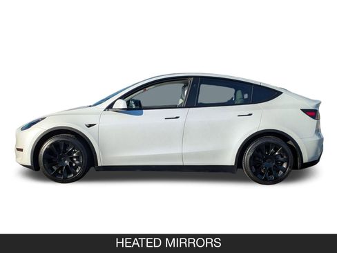 Used 2023 Tesla Model Y Long Range image 5