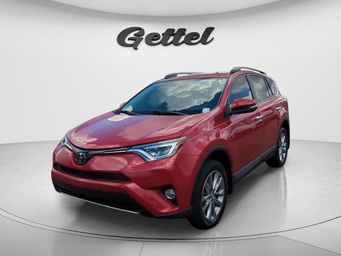 Used 2017 Toyota RAV4 Limited FWD image 1