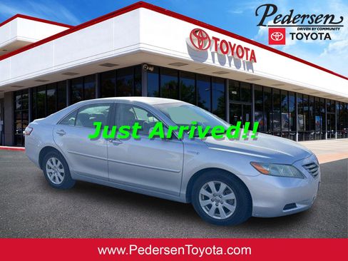 Used 2009 Toyota Camry Hybrid image 1