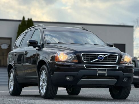 Used 2011 Volvo XC90 3.2 image 2