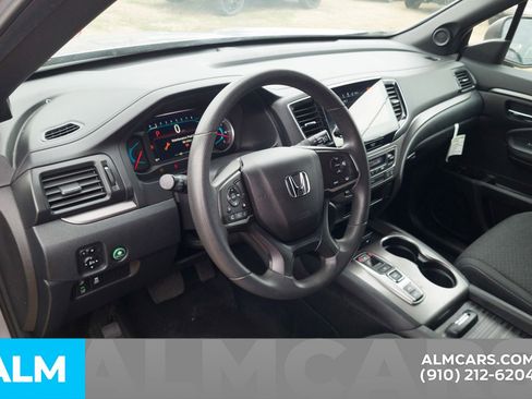 Used 2021 Honda Passport Sport image 10