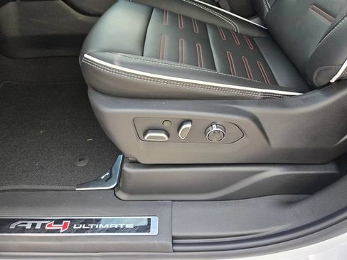 New 2026 GMC Yukon XL AT4 Ultimate AWD/4WD image 11