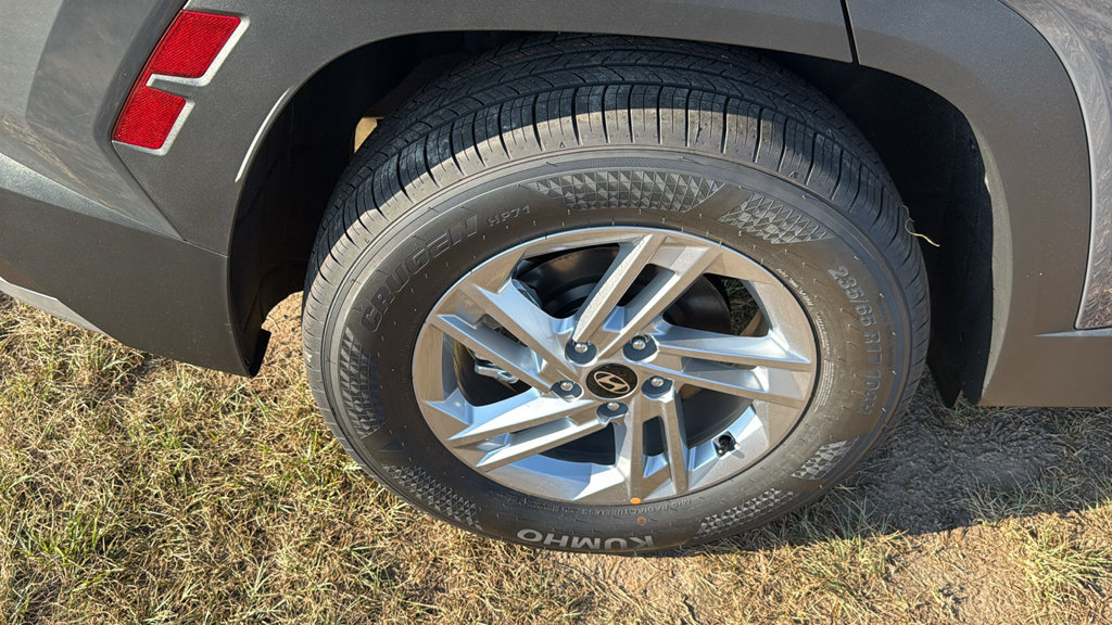 New 2026 Hyundai Tucson SE FWD image 9