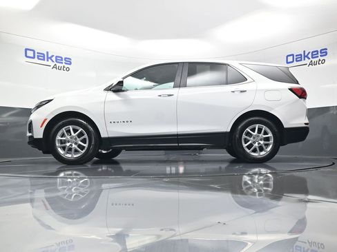 Used 2024 Chevrolet Equinox LT w/ LPO, Floor Liner Package image 44