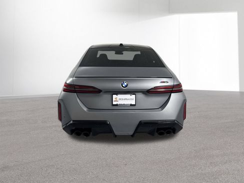 Used 2026 BMW M5 w/ Executive Package AWD/4WD image 33