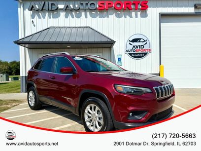 Used 2019 Jeep Cherokee Latitude w/ Popular Appearance Group