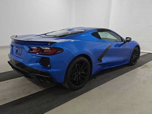 Used 2024 Chevrolet Corvette Stingray Coupe w/ 1LT RWD image 3