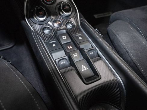 Used 2017 McLaren 570S RWD image 49