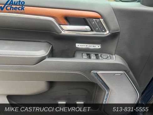 Used 2023 GMC Sierra 1500 Denali w/ Technology Package AWD/4WD image 10