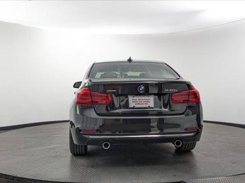 Used 2016 BMW 340i xDrive Sedan AWD/4WD image 7
