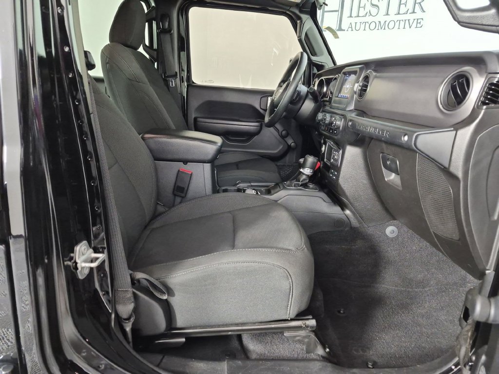 Used 2023 Jeep Wrangler Unlimited Sport AWD/4WD image 34