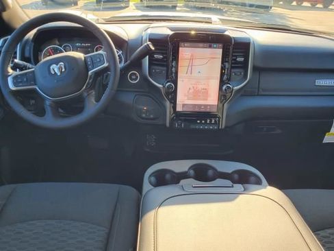 Used 2025 RAM 3500 Big Horn image 27