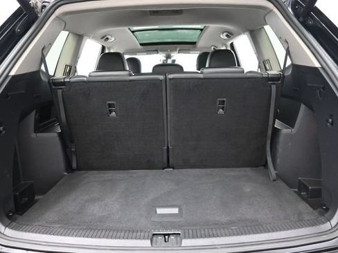 Used 2021 Volkswagen Atlas SEL FWD image 29