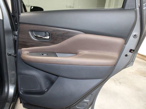 Used 2024 Nissan Murano Platinum w/ Cargo Package image 32