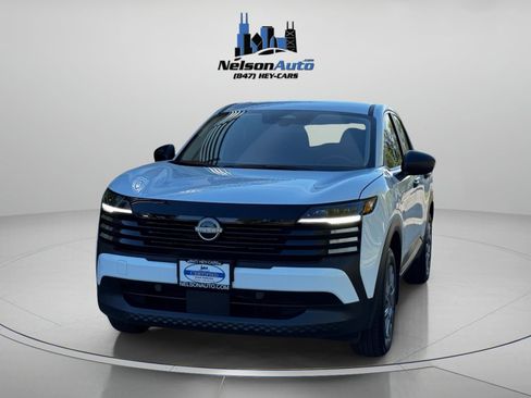 Used 2025 Nissan Kicks S AWD/4WD image 11