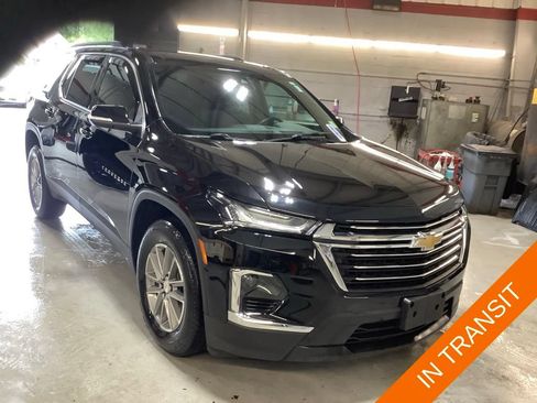 Used 2023 Chevrolet Traverse LT AWD/4WD image 7
