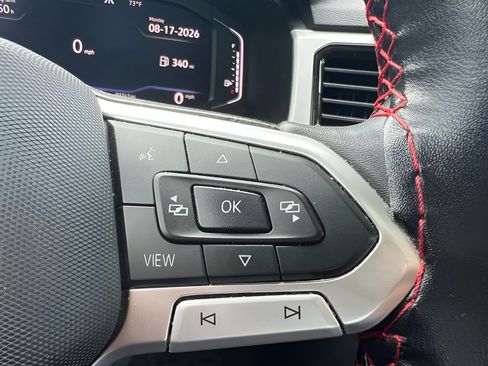 Used 2023 Volkswagen Atlas SE AWD/4WD image 15