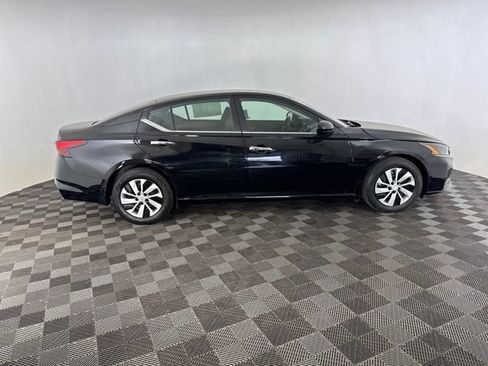 Used 2023 Nissan Altima 2.5 S FWD image 4