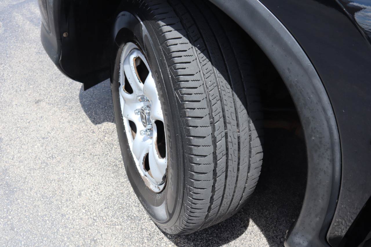 Used 2013 Honda CR-V LX image 20