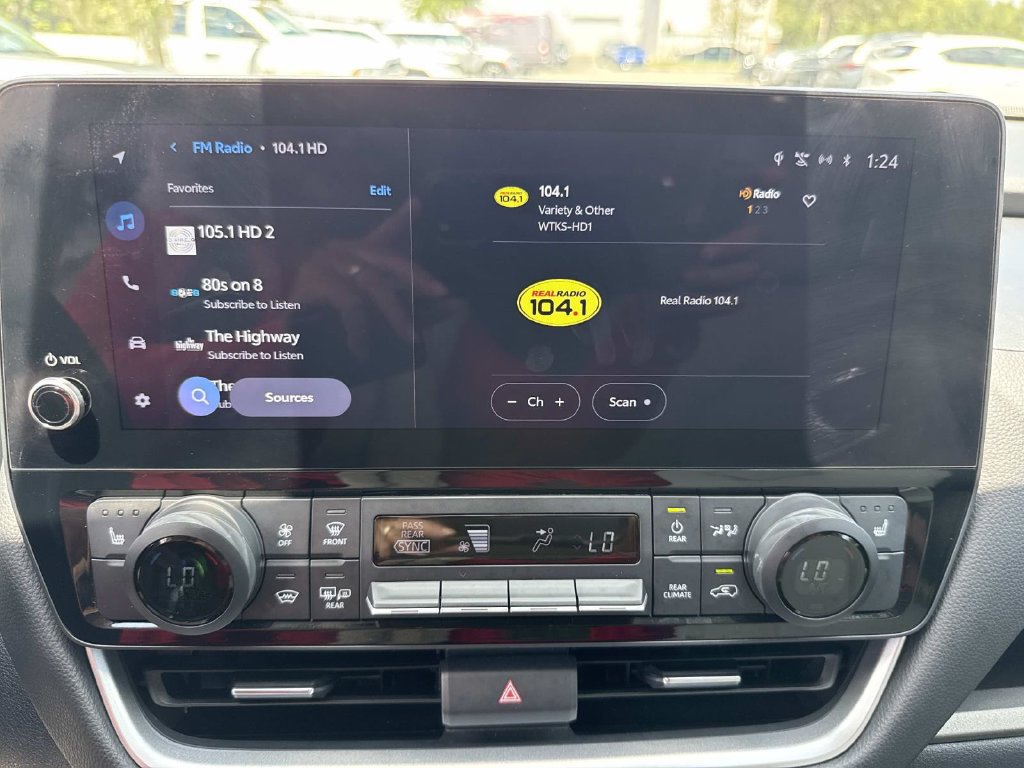 Used 2025 Toyota Grand Highlander FWD image 28