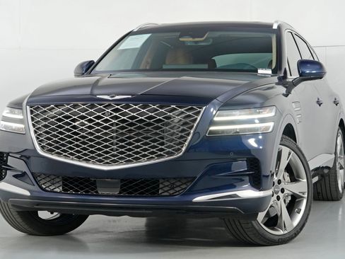 Used 2024 Genesis GV80 3.5T w/ Prestige Package image 3