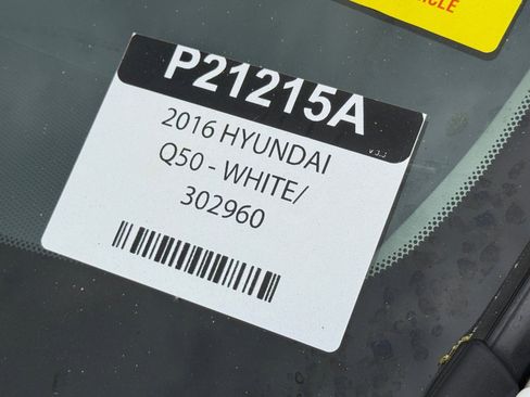 Used 2016 INFINITI Q50 3.0t Premium w/ Driver Assistance Package image 7