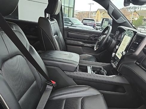 Used 2022 RAM 1500 Limited w/ Body-Colour Bumper Group image 8