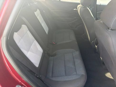 Used 2025 Chevrolet Trax LS FWD image 35