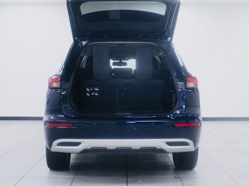 Used 2023 Mitsubishi Outlander SEL image 7