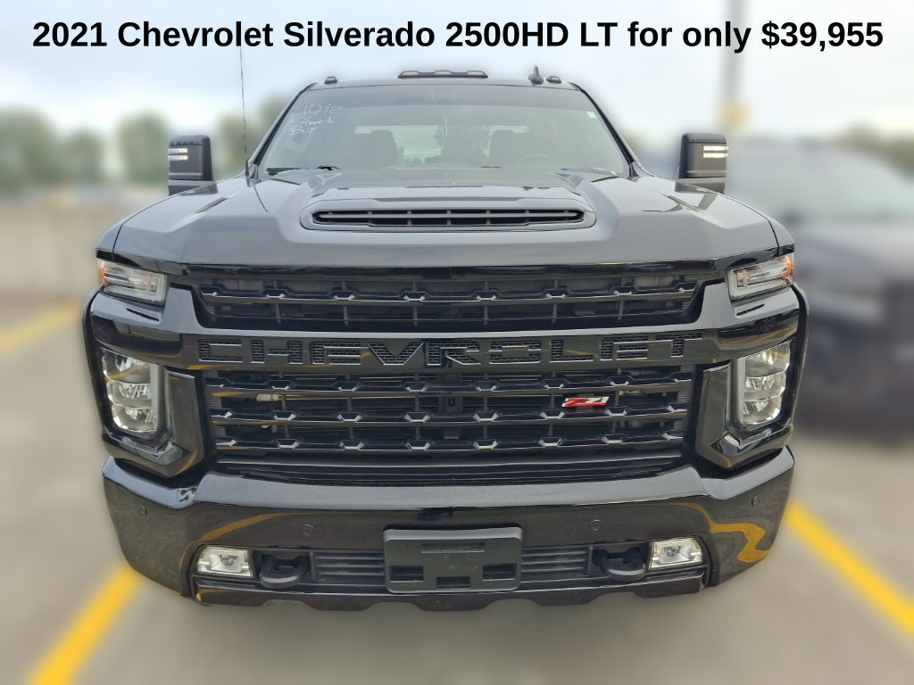 Used 2021 Chevrolet Silverado 2500 LT w/ Midnight Edition AWD/4WD image 4