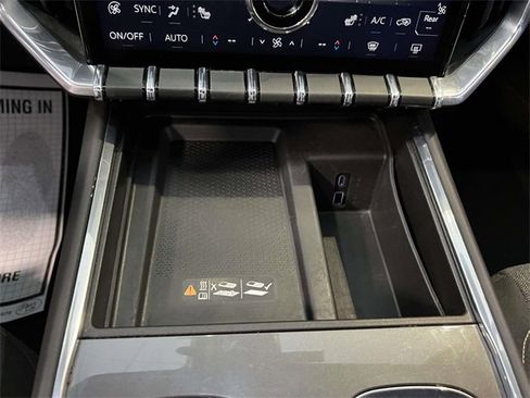 Certified 2025 GMC Acadia Elevation image 23