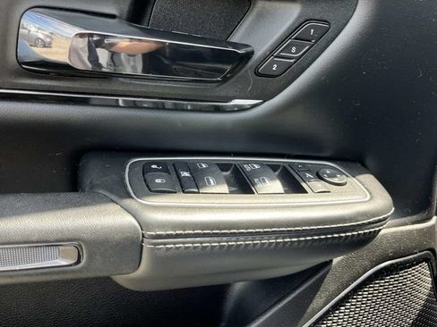 Used 2023 RAM 1500 Limited w/ Body Color Bumper Group AWD/4WD image 28