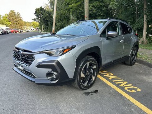 Certified 2024 Subaru Crosstrek 2.5i Limited AWD/4WD image 4