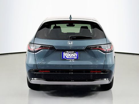 Certified 2024 Honda HR-V EX-L image 6