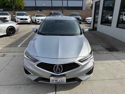 Used 2020 Acura ILX image 4
