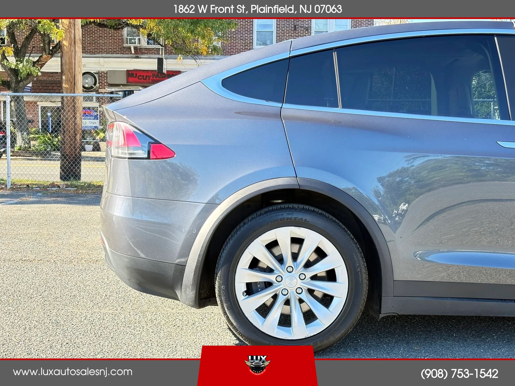 Used 2018 Tesla Model X 75D AWD/4WD image 21