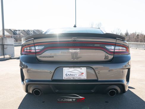 Used 2022 Dodge Charger Scat Pack RWD image 6