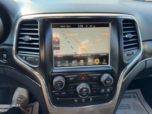 Used 2015 Jeep Grand Cherokee Limited w/ Trailer Tow Group IV AWD/4WD image 28
