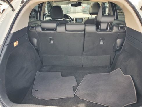 Used 2022 Honda HR-V EX-L image 8