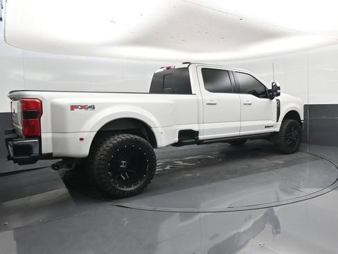 Used 2023 Ford F350 Lariat w/ Lariat Ultimate Package AWD/4WD image 33
