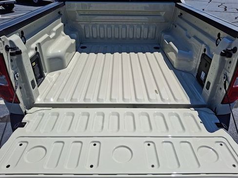 New 2025 Ford Maverick XLT w/ XLT Luxury Package image 16