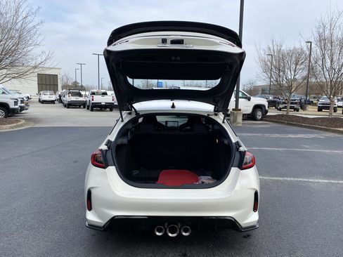 Used 2024 Honda Civic Type R image 11