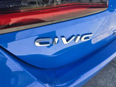 Used 2024 Honda Civic Sport image 14
