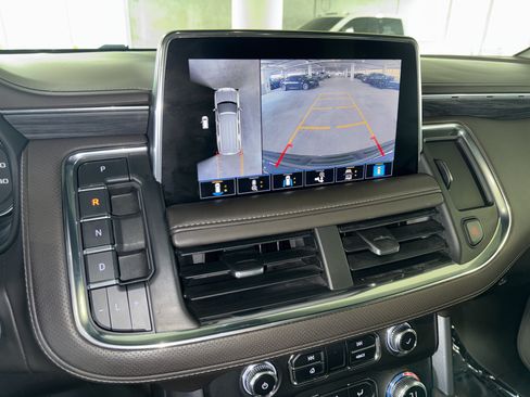 Used 2021 GMC Yukon SLT w/ SLT Luxury Plus Package RWD image 30