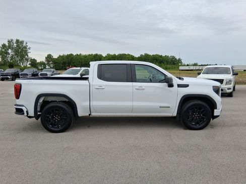 Used 2023 GMC Sierra 1500 Elevation AWD/4WD image 8